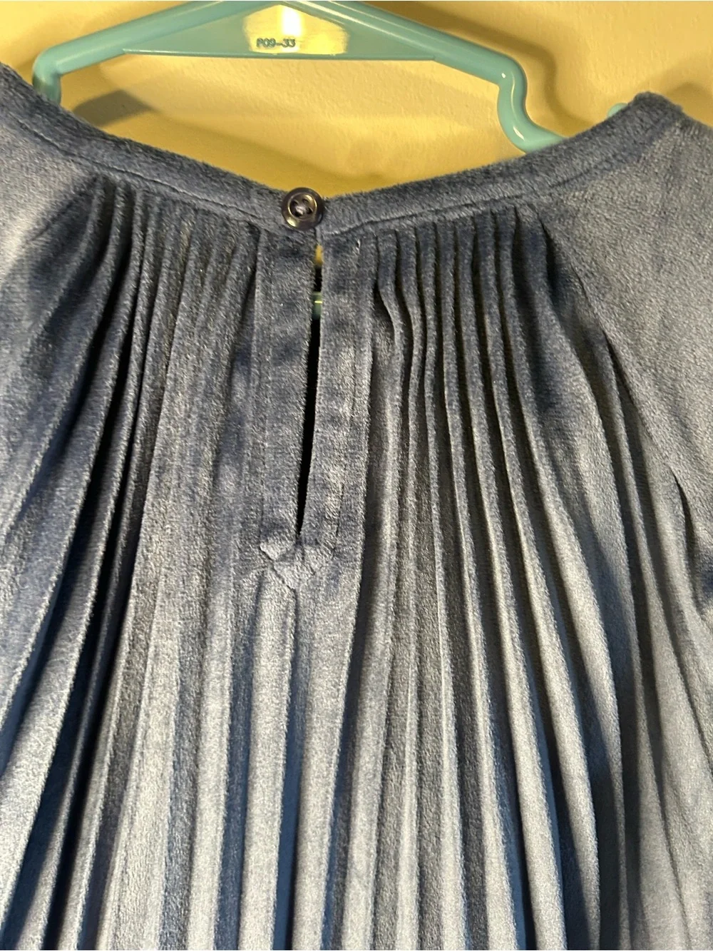 Hanna Andersson color button